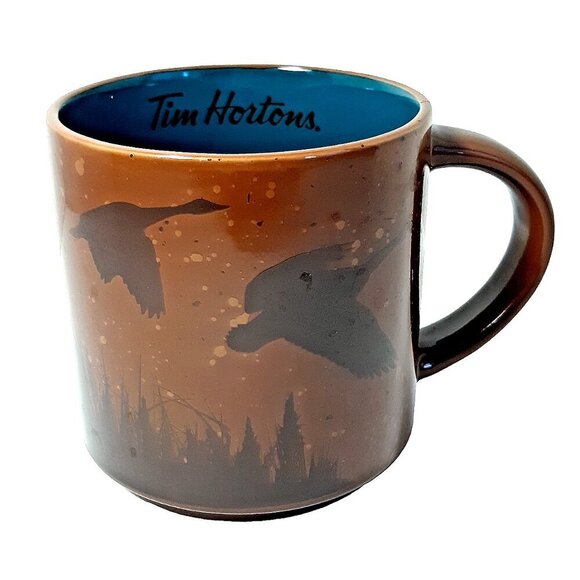 Tim Hortons 2017 Limited Edition Flying Geese Coffee Cup Mug 017 Brown 16 oz - Picture 1 of 6